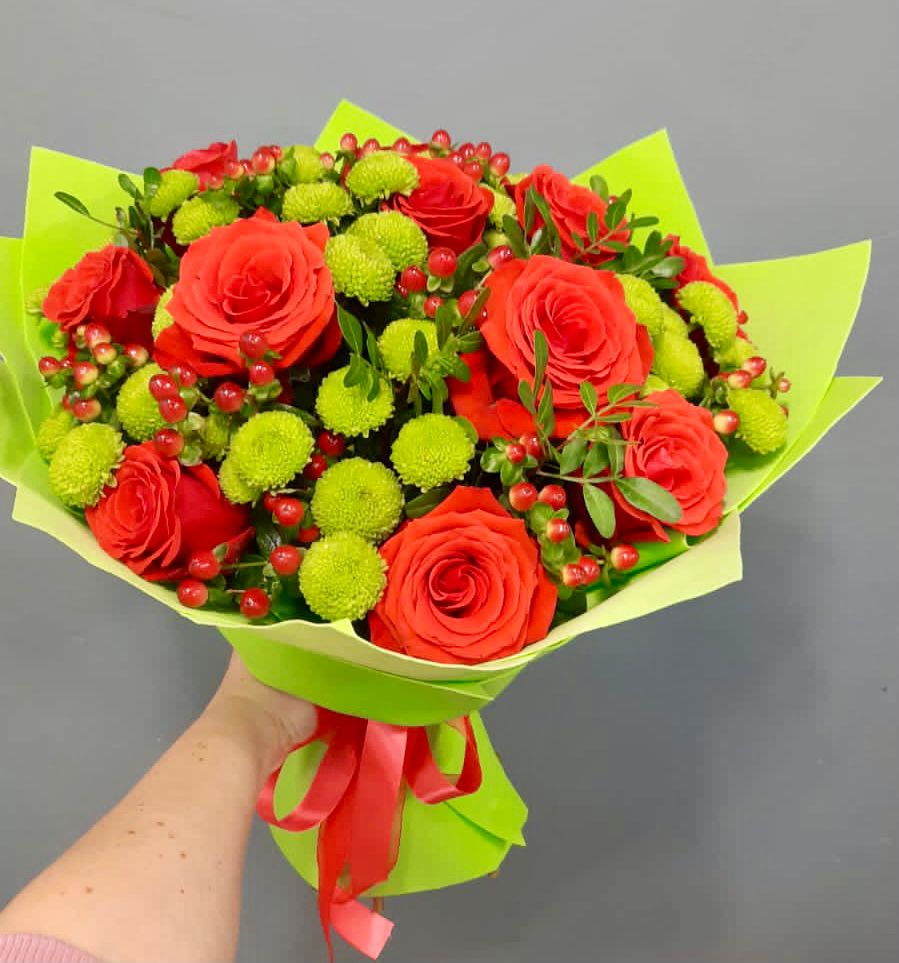 Букет цветов из: Хризантемы и Розы в Досчатое