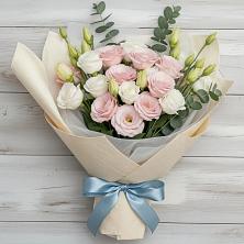 Букет цветов из:  Лизиантусы в Досчатое