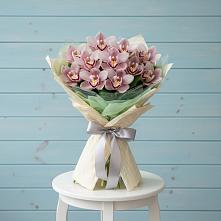 Букет цветов из:  Орхидеи и Розы в Досчатое