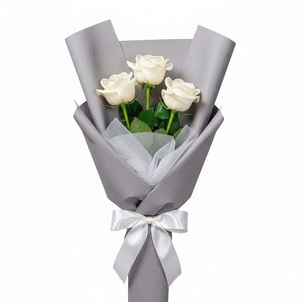 Букет 3 белые розы в Досчатое