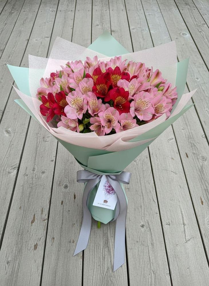 Букет цветов из: Альстромерии в Досчатое